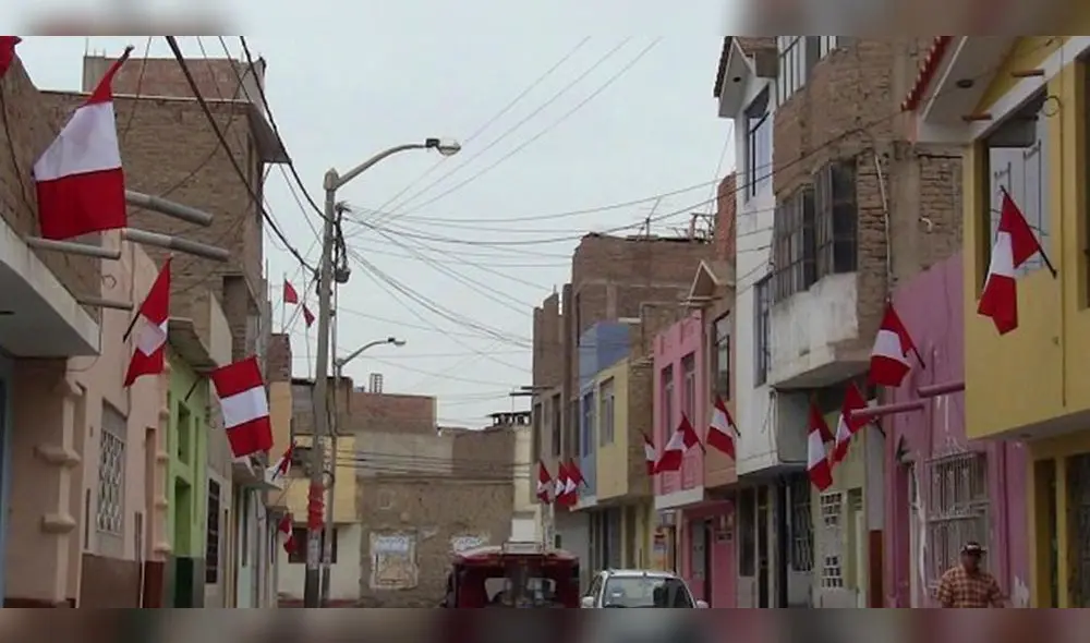 Municipalidad de Alto Selva Alegre también amonestará a los vecinos que no coloquen dicho símbolo patrio. Foto: referencial