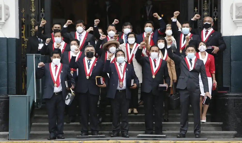 Congresista de Perú Libre siguen firmes en proponer una Asamblea Constituyente. Foto: Marco Cotrina/La República