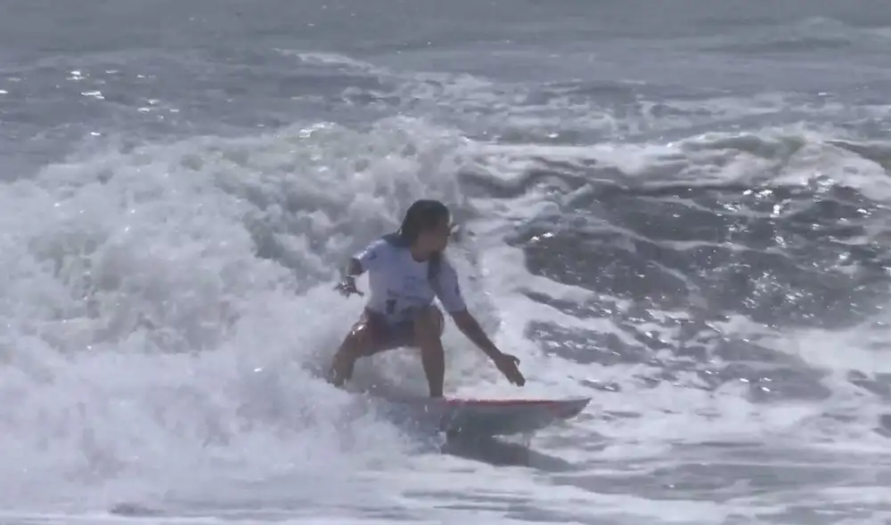 Sofía Mulanovich llegó a quedar entre las 16 mejores de Tokio 2020. Foto: captura de video/Marca Claro