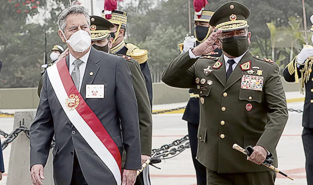 Despedida. General Astudillo quería irse antes del 28 de julio. Foto: difusión Despedida. General Astudillo quería irse antes del 28 de julio. Foto: difusión