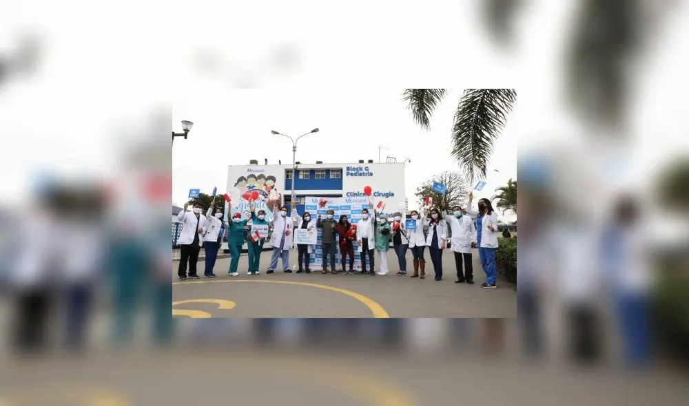 Compleja intervención en Unidad de Trasplante Pediátrico del hospital Rebagliati duro cerca de 14 horas. Foto: EsSalud Compleja intervención en Unidad de Trasplante Pediátrico del hospital Rebagliati duro cerca de 14 horas. Foto: EsSalud