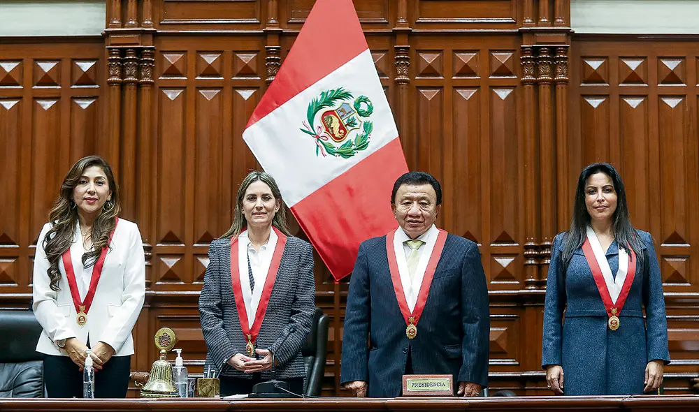 María del Carmen Alva, titular del Congreso, tiende la mano al Ejecutivo para trabajar juntos, pero a su vez dice que defenderá los fueros legislativos. Foto: difusión María del Carmen Alva, titular del Congreso, tiende la mano al Ejecutivo para trabajar juntos, pero a su vez dice que defenderá los fueros legislativos. Foto: difusión