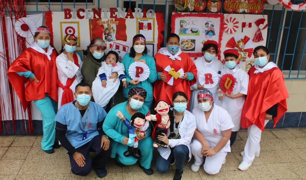 Menores celebraron con anticipación el bicentenario del Perú. Foto: EsSalud