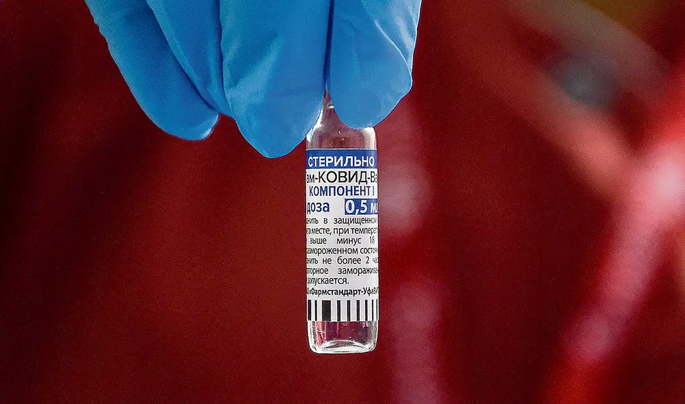 Investigación. AstraZeneca es la vacuna más cercana. Foto: AFP Investigación. AstraZeneca es la vacuna más cercana. Foto: AFP