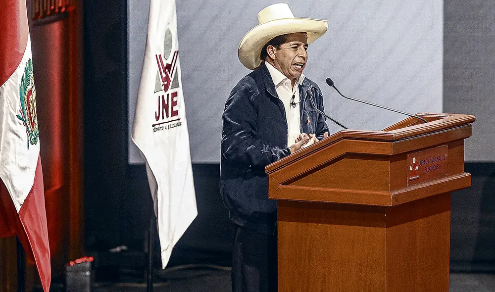 Castillo empezó su campaña electoral sin que casi nadie le concediera opción. Es campesino y profesor de escuela rural. Foto: Aldair Mejía/La República