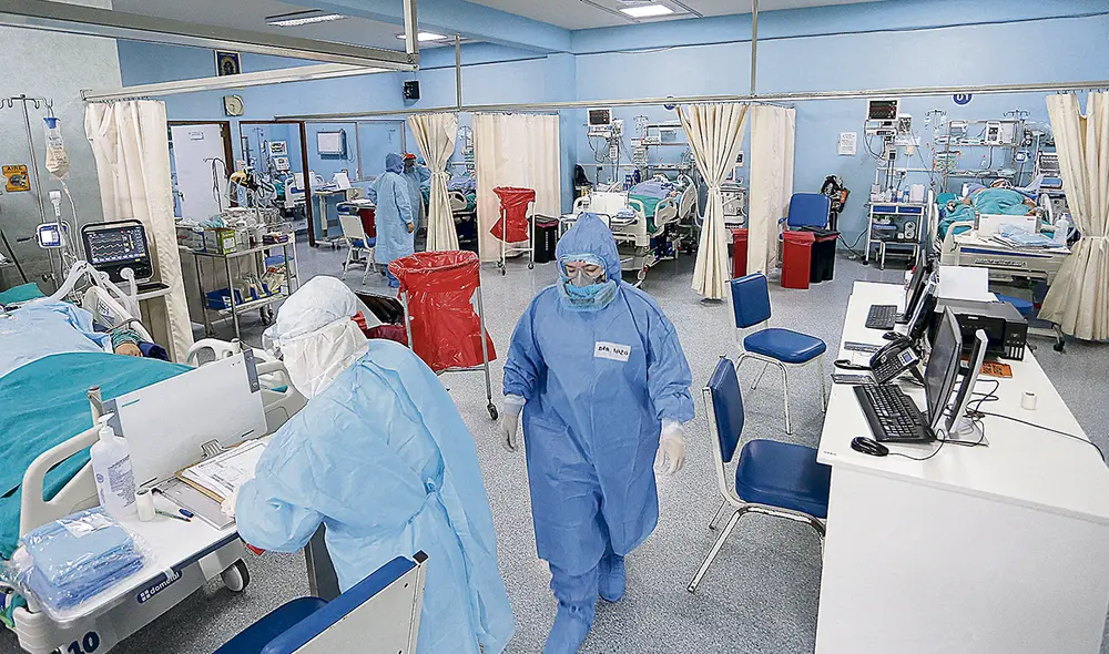 En UCI. Piden acelerar vacunación para evitar casos graves. Foto: difusión