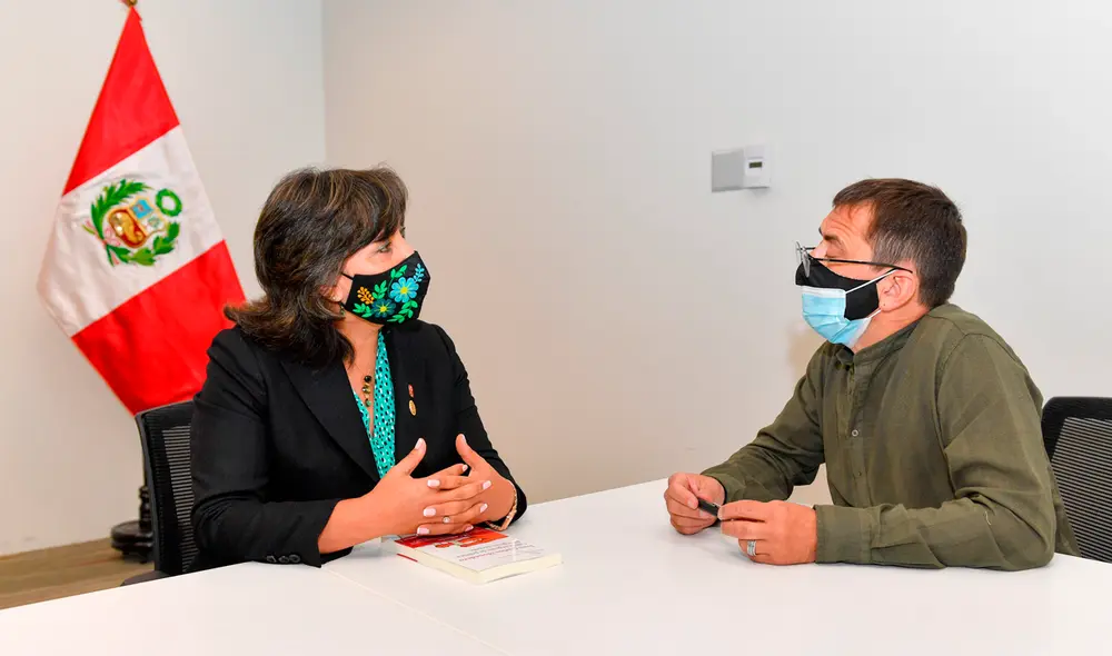 Monedero calificó de golpistas y corruptos a los Fujimori. Foto: captura de Twitter