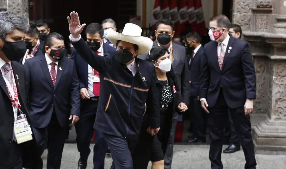 El presidente Pedro Castillo, durante su mensaje a la Nación, también anunció que declarará en emergencia la educación. Foto: Aldair Mejia El presidente Pedro Castillo, durante su mensaje a la Nación, también anunció que declarará en emergencia la educación. Foto: Aldair Mejia