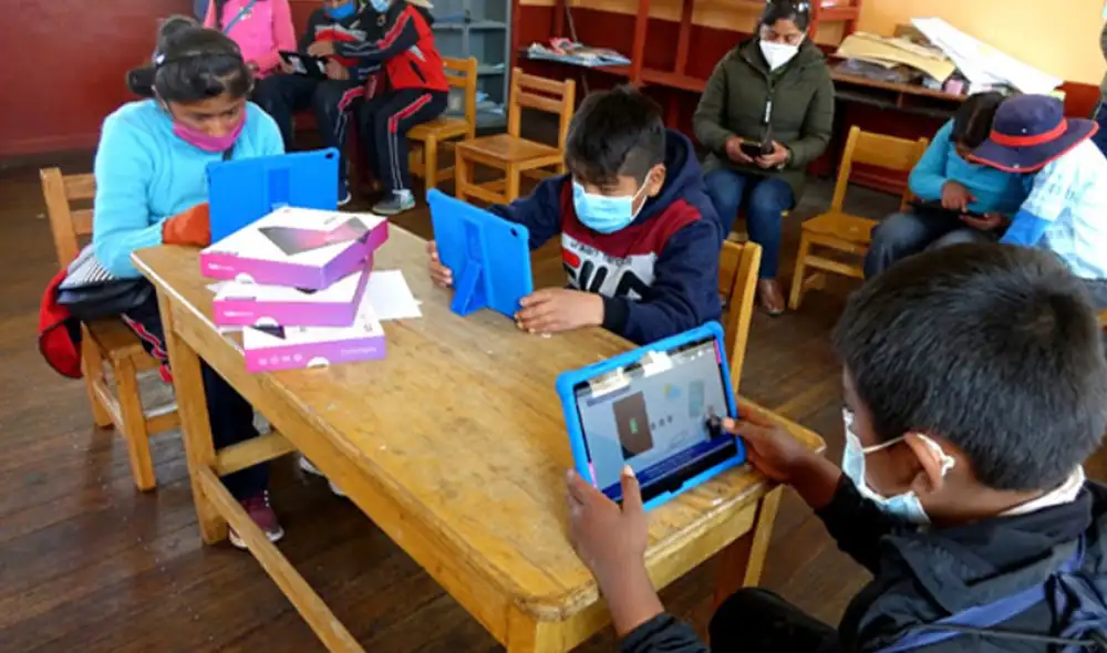 Se ajustó los periodos de cumplimiento de las condiciones epidemiológicas hasta 15 días para colegios rurales y urbanos. Foto: Minedu Se ajustó los periodos de cumplimiento de las condiciones epidemiológicas hasta 15 días para colegios rurales y urbanos. Foto: Minedu