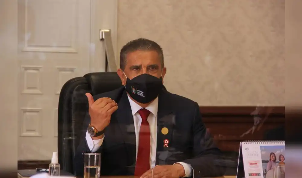 El gobernador Manuel Llempén consideró que mensaje de Castillo fue positivo. Foto: GRLL El gobernador Manuel Llempén consideró que mensaje de Castillo fue positivo. Foto: GRLL