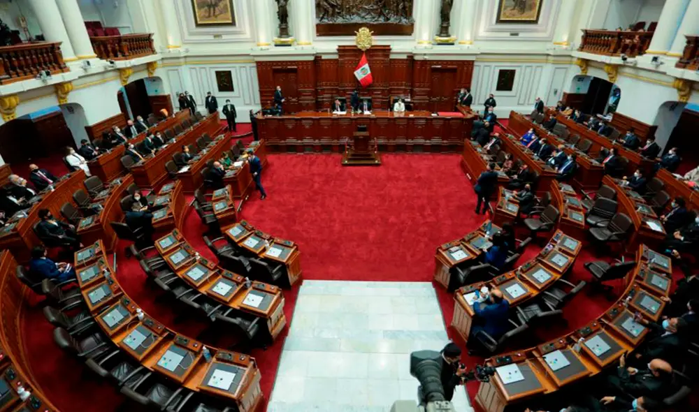 Revisa aquí quiénes serán los voceros de las nueve bancadas legislativas para el periodo 2021-2026. Foto: EFE/Congreso de la República.