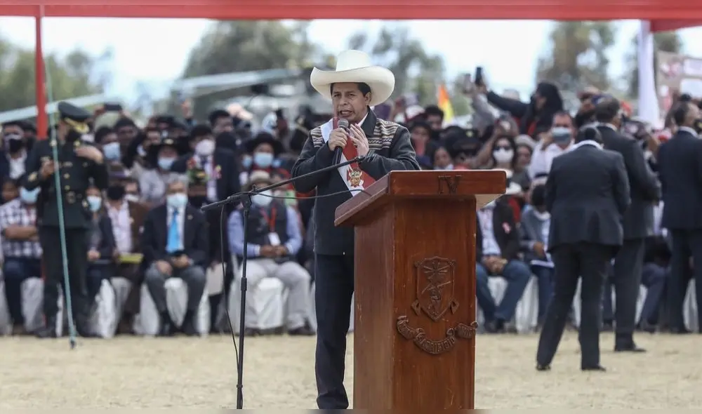 El mandatario también reiteró a la población que deben construir juntos un futuro para que el Perú pueda salir adelante. Foto: Aldair Mejía El mandatario también reiteró a la población que deben construir juntos un futuro para que el Perú pueda salir adelante. Foto: Aldair Mejía