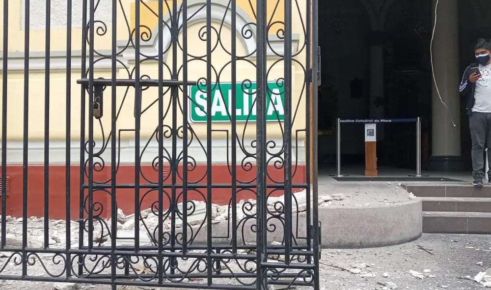 La Catedral de Piura también tuvo daños en su infraestructura y tuvieron que evacuar el lugar. Foto: Cultivalú La Catedral de Piura también tuvo daños en su infraestructura y tuvieron que evacuar el lugar. Foto: Cultivalú