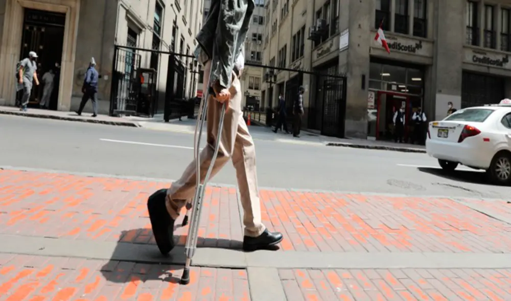 Según los datos del INEI, aproximadamente un millón de personas presentan discapacidad motriz en el Perú. Foto: La República