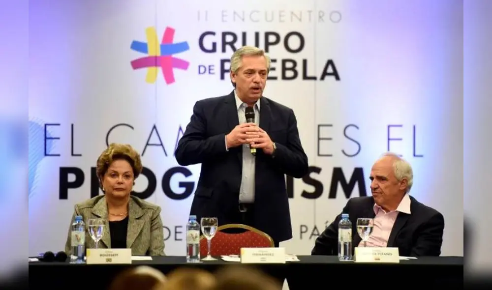 El mandatario argentino tuvo una intervención crítica en el encuentro por el 2do Aniversario del Grupo de Puebla. Foto: EFE/Fabián Mattiaz