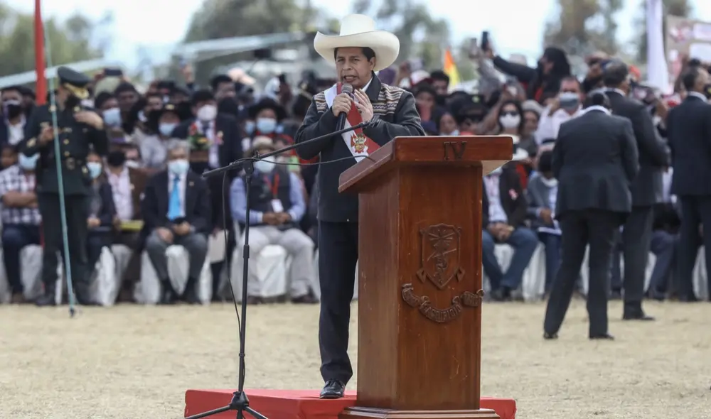 Pedro Castillo asumió la presidencia del Perú el último 28 de julio en una ceremonia llevada a cabo en el Congreso. Foto: Aldair Mejía/La República Pedro Castillo asumió la presidencia del Perú el último 28 de julio en una ceremonia llevada a cabo en el Congreso. Foto: Aldair Mejía/La República