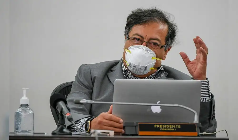 Petro recibió fuertes críticas tras su publicación en la red social Twitter. Foto: AFP