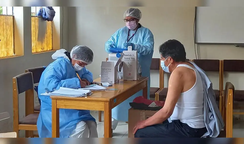 Proceso de vacunación en Puno se encuentra con retrasos. Foto: Diresa