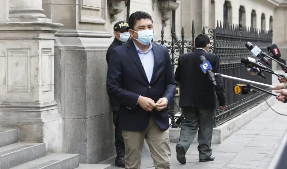 Bermejo aseguró que si ven errores en el gabinete ministerial se lo van a hacer saber. Foto: Marco Cotrina/La República