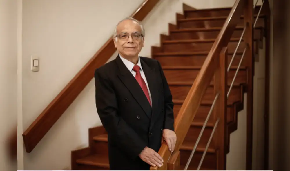 Aníbal Torres recibió la posta de Eduardo Vega como nuevo ministro de Justicia. Foto: GLR Aníbal Torres recibió la posta de Eduardo Vega como nuevo ministro de Justicia. Foto: GLR