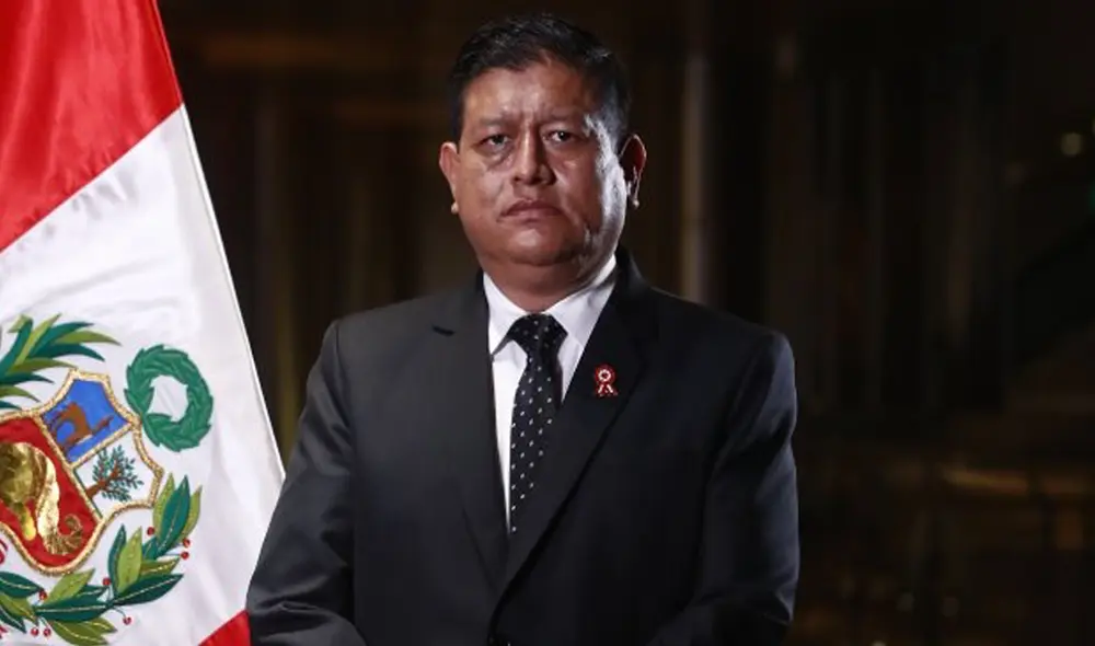 Walter Ayala juró al cargo de ministro de Defensa el último 29 de julio. Foto: PCM Walter Ayala juró al cargo de ministro de Defensa el último 29 de julio. Foto: PCM