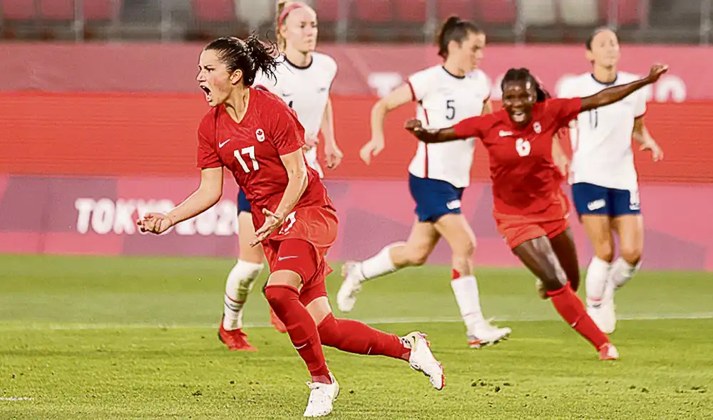 Euforia. A los 75’, Jessie Fleming anotó el único gol del encuentro desde los doce pasos. Foto: Twitter @Olympics Euforia. A los 75’, Jessie Fleming anotó el único gol del encuentro desde los doce pasos. Foto: Twitter @Olympics