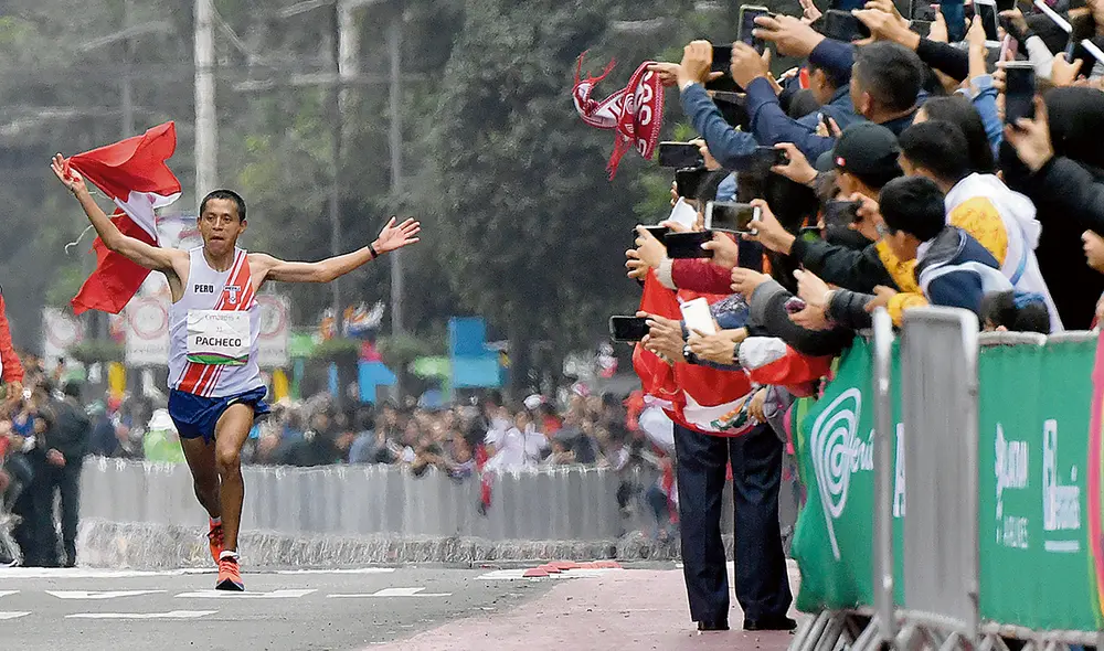 Respaldo. Atleta peruano posee el récord panamericano con un tiempo de 2 horas, 9 minutos y 31 segundos. En Lima 2019 ganó la medalla de oro. Foto: AFP