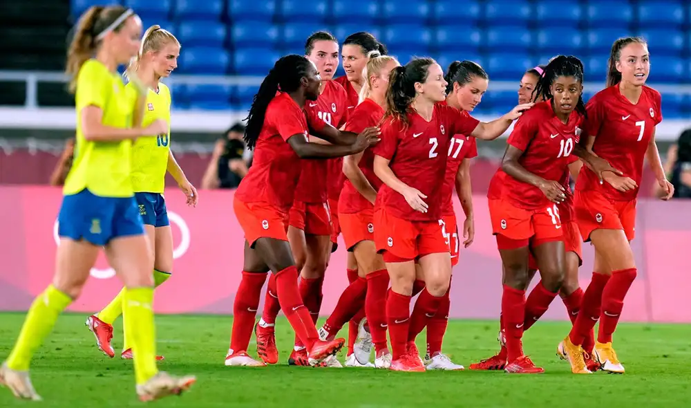 Canadá ganó la medalla de oro de los Juegos Olímpicos en fútbol femenino por primera vez. Foto: EFE Canadá ganó la medalla de oro de los Juegos Olímpicos en fútbol femenino por primera vez. Foto: EFE