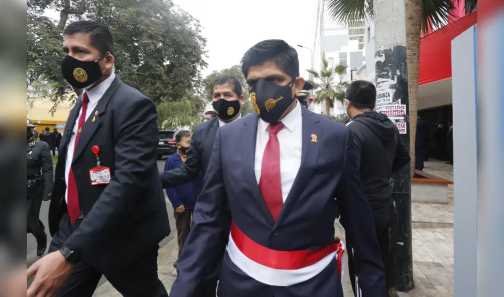 Juan Carrasco deberá acudir al Congreso si se aprueba la moción que busca invitarlo para que explique su nombramiento. Foto: GLR Juan Carrasco deberá acudir al Congreso si se aprueba la moción que busca invitarlo para que explique su nombramiento. Foto: GLR