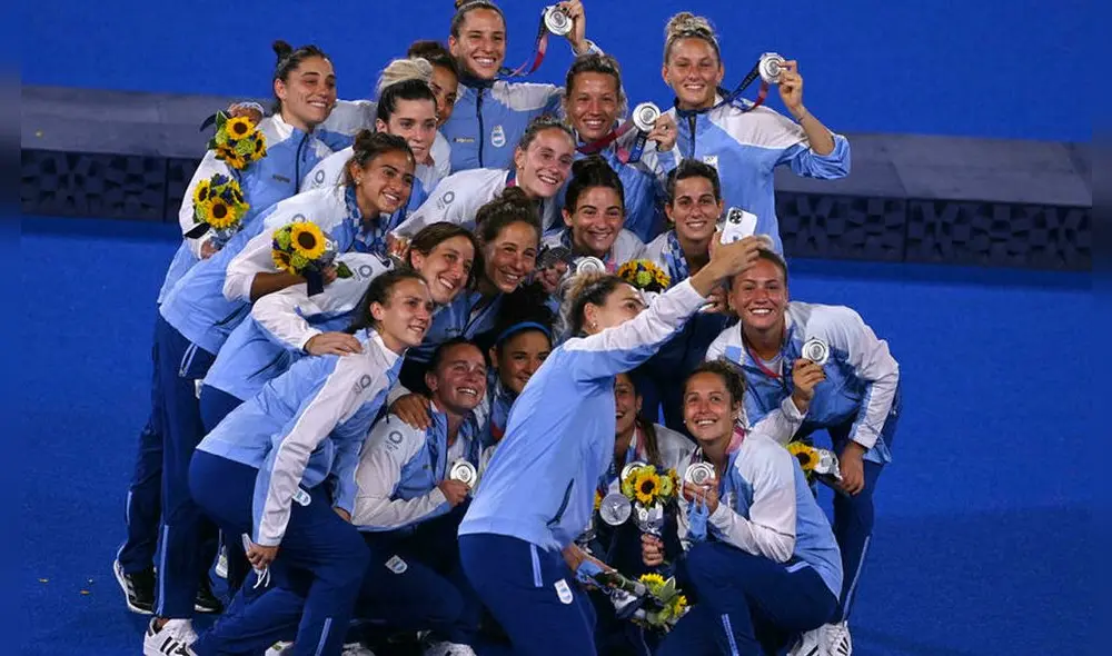 Las Leonas cayeron por 3-1 ante Países Bajos en la final del hockey femenino sobre césped en Tokio 2020. Foto: AFP