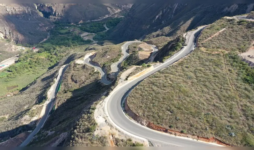Asfaltado de la carretera Cáclic-Luya tiene un avance del 68%. Foto: Gobierno Regional de Amazonas.