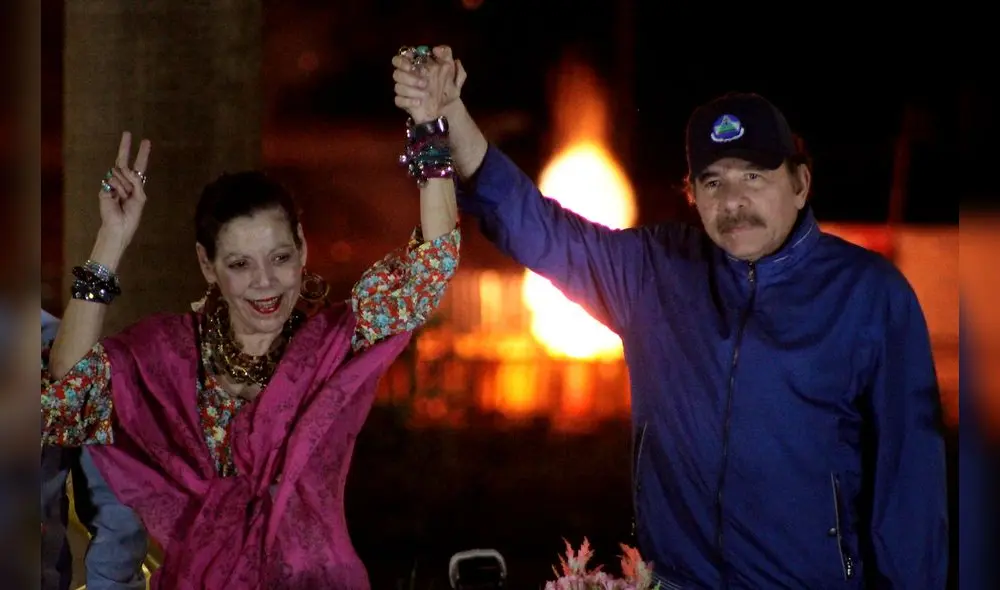 La dupla de Rosario Murillo y Daniel Ortega planea ir por la tercera reelección. (AFP)