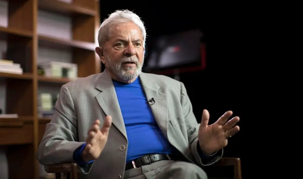 "Lo que quiero discutir son los millones de desempleados en este país, el pueblo está sufriendo, pasando hambre", subrayó Lula. Foto: EFE