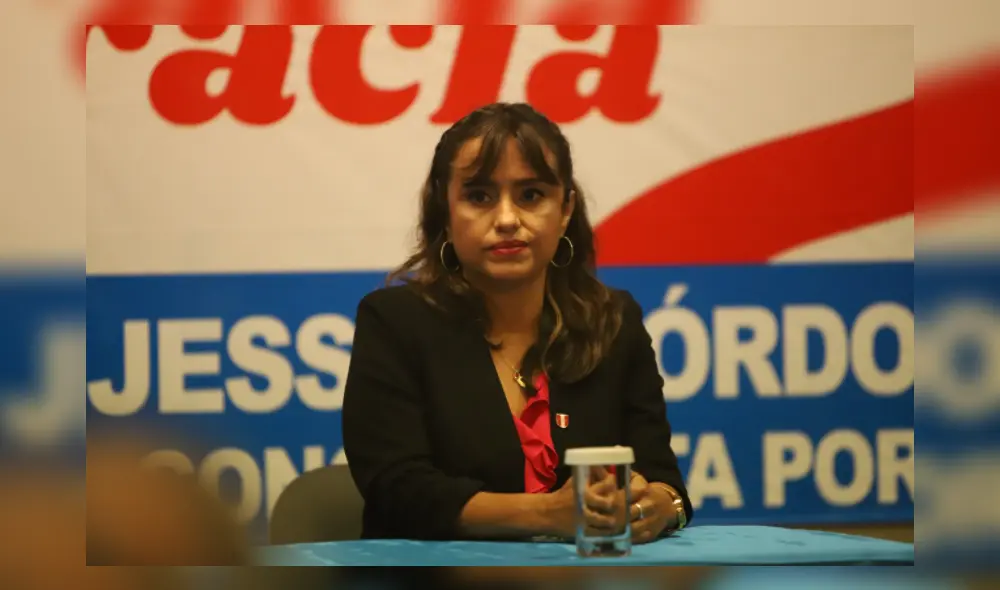María Córdova destacó los principios de Avanza País. Foto: La República María Córdova destacó los principios de Avanza País. Foto: La República