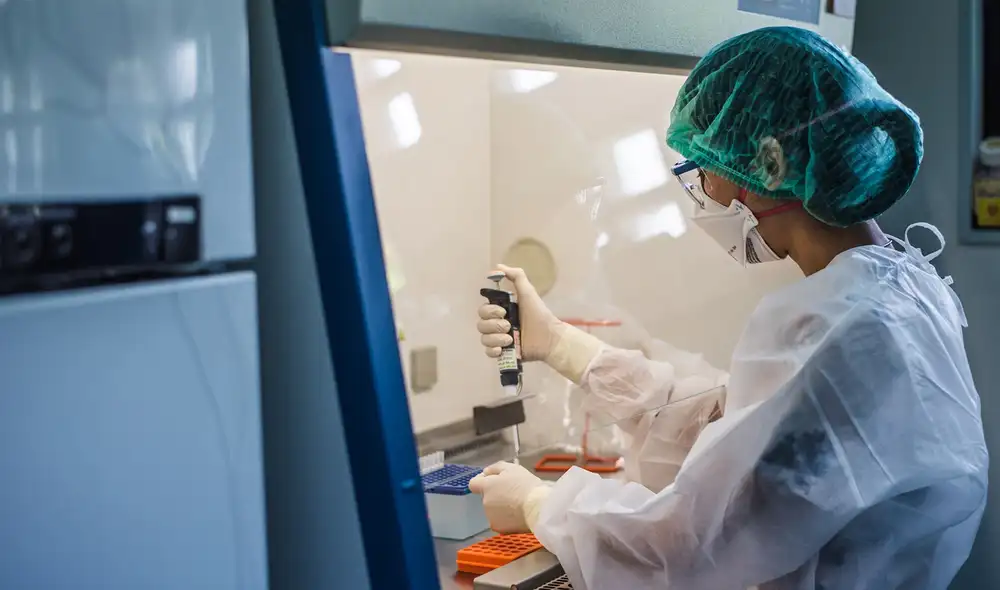 Los tres productos han sido donados por sus fabricantes y fueron seleccionados por un panel independiente de expertos. Foto: OMS