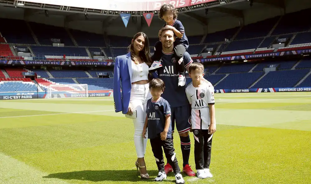 Soporte. Su esposa e hijos están con Messi en las buenas y las malas. Foto: Facebook de Lionel Messi Soporte. Su esposa e hijos están con Messi en las buenas y las malas. Foto: Facebook de Lionel Messi