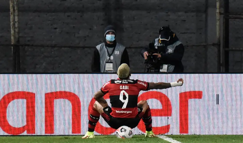 Flamengo goleó 4-1 a Olimpia de visita por la ida de cuartos de final de Copa Libertadores 2021. Foto: AFP Flamengo goleó 4-1 a Olimpia de visita por la ida de cuartos de final de Copa Libertadores 2021. Foto: AFP