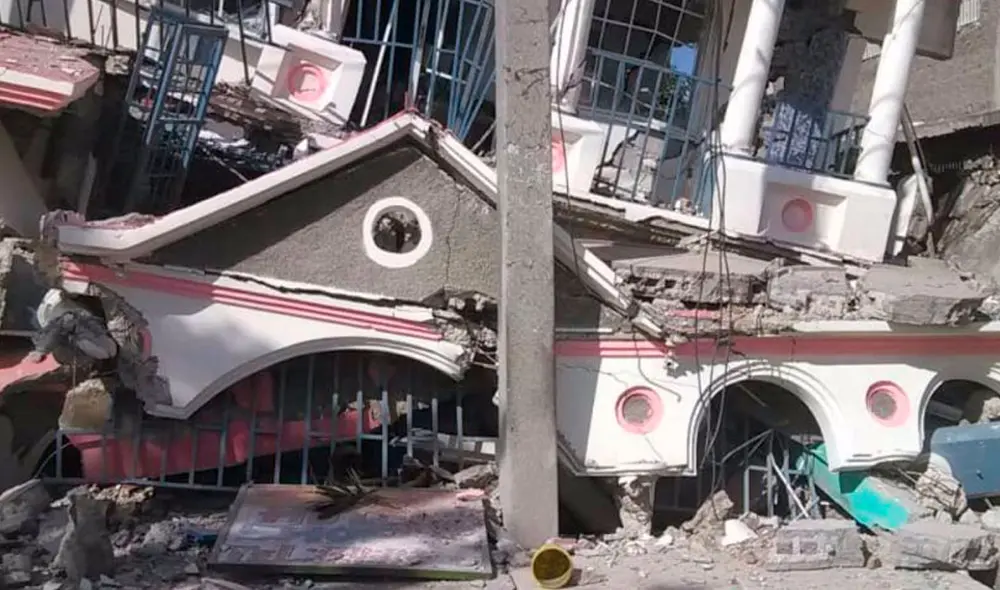 Durante la mañana de este sábado 14 de agosto se registró un fuerte sismo de magnitud 7.2 en Haití que ha causado severos daños. Foto: adn40.mX