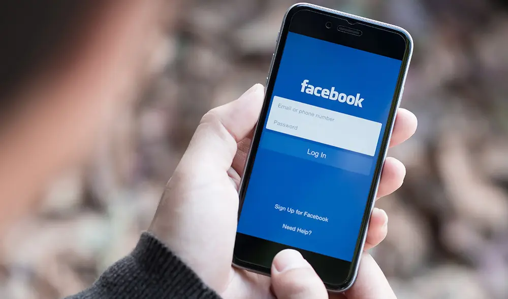 Este proceso se realiza directamente desde los controles de privacidad de Facebook. Foto: PCMag