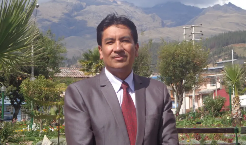 Juan Cadillo fue elegido como uno de los 50 mejores maestros del mundo según The Global Teacher Prize. Foto: GLR.