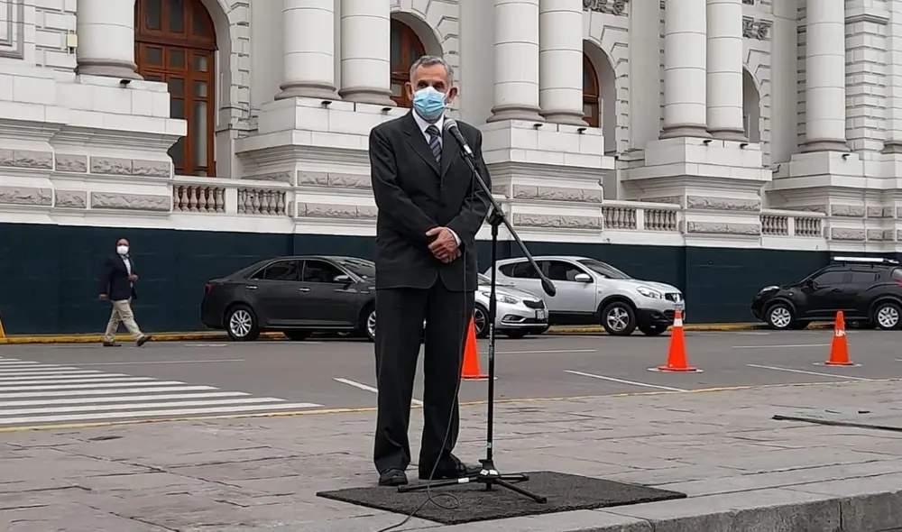 Francke brindó declaraciones tras reunirse con la presidenta del Congreso, María del Carmen Alva. Foto: Johann Klug/URPI -LR