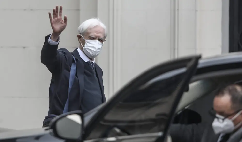 Béjar ha recibido apoyo en sus redes sociales tras dimitir como ministro. Foto: Aldair Mejía/La República Béjar ha recibido apoyo en sus redes sociales tras dimitir como ministro. Foto: Aldair Mejía/La República