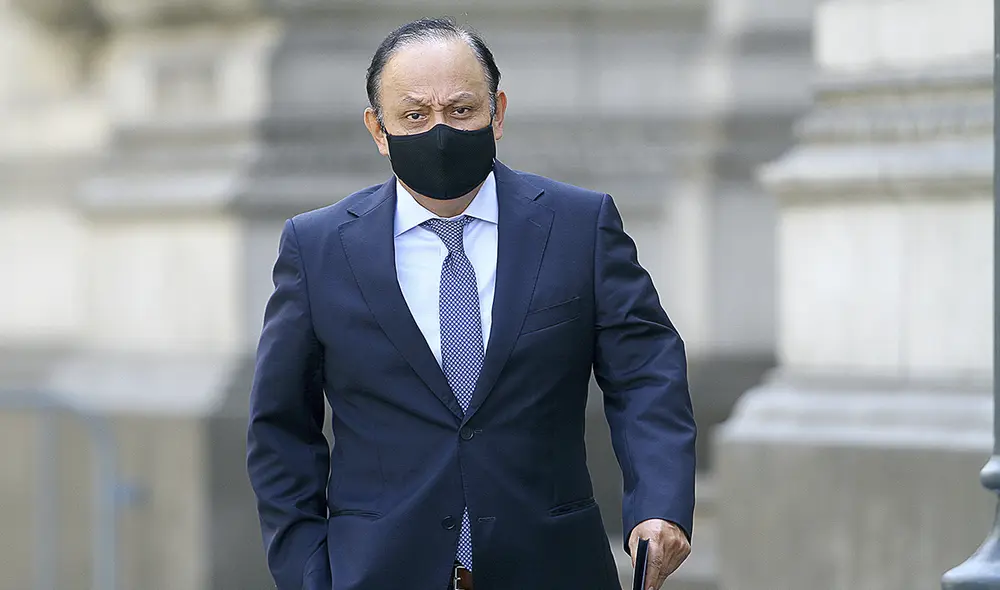 Tiempo vencido. Walter Gutiérrez cumple en setiembre los cinco años de gestión. Foto: Luis Jiménez/La República Tiempo vencido. Walter Gutiérrez cumple en setiembre los cinco años de gestión. Foto: Luis Jiménez/La República