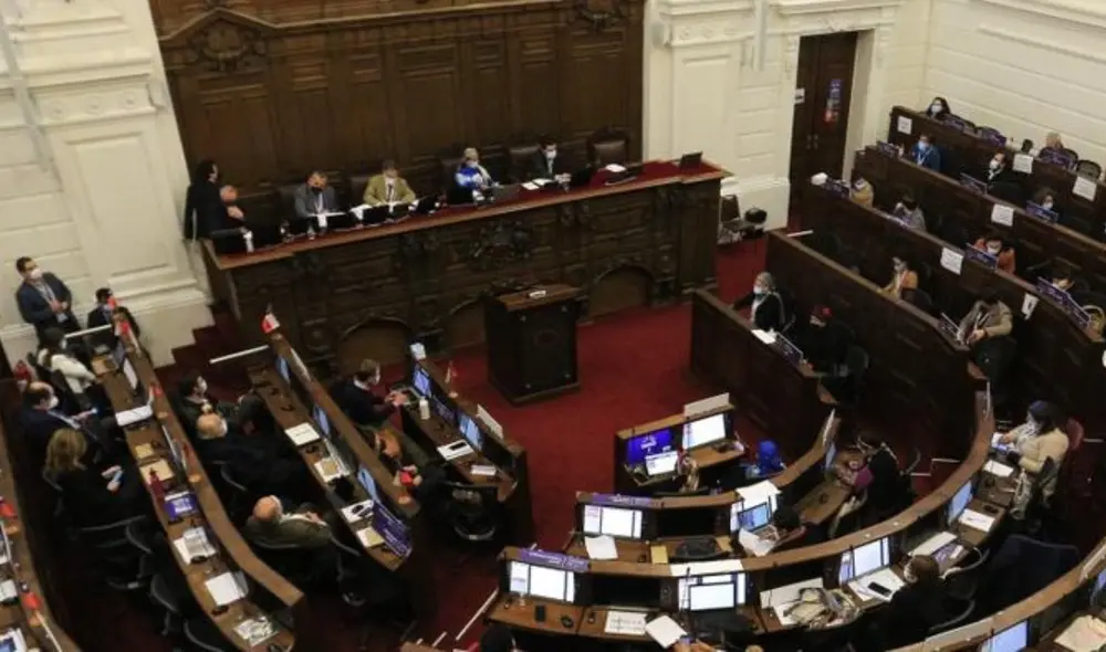 La medida fue aprobada por la Comisión de Ética de la Convención Constiuyente, presidida por Marco Barraza del Partido Comunista. Foto: difusión