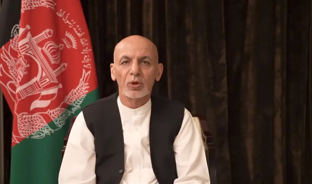 El expresidente emitió su primer mensaje dede Emiratos Árabes Unidostras tras dimitir al cargo el pasado domingo. Foto: captura Facebook / Ashraf Ghani