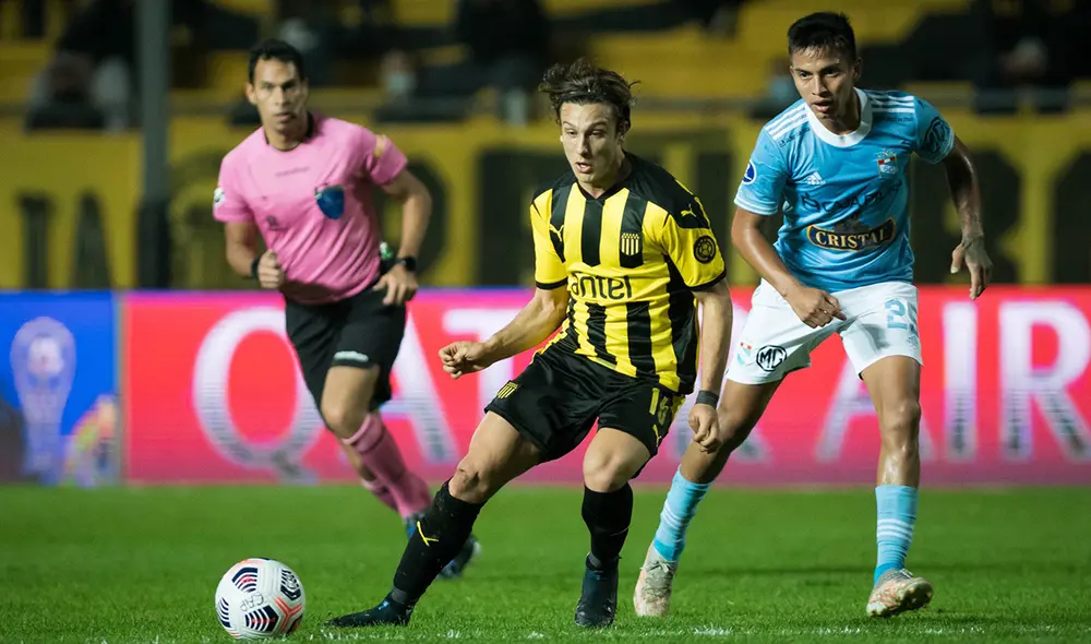 Jesús Trindade anotó el 1-0 para Peñarol. Foto: difusión Twitter Jesús Trindade anotó el 1-0 para Peñarol. Foto: difusión Twitter