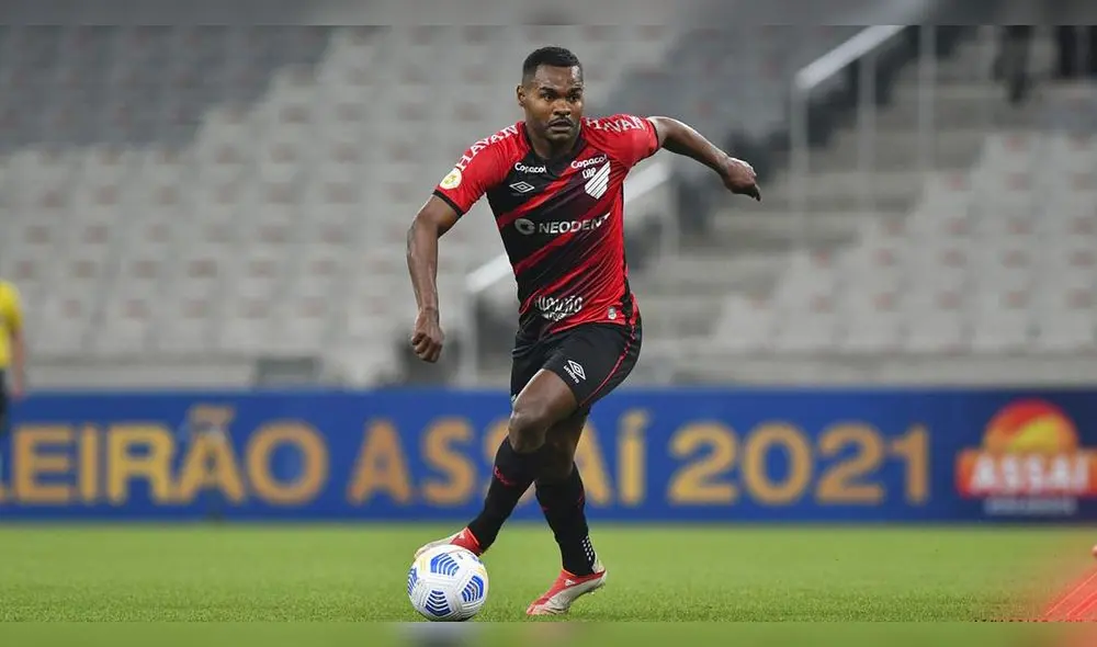Atlético Paranaense vs. LDU Quito se podrá ver desde las 5.15 p. m. (hora peruana). Foto: EFE
