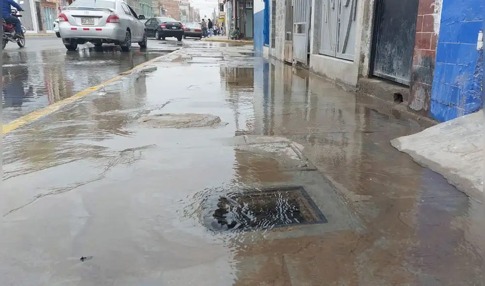 Ladrones utilizan la oscuridad de la noche o la tranquilidad de la madrugada para hurtar los medidores de agua. Foto: Epsel.