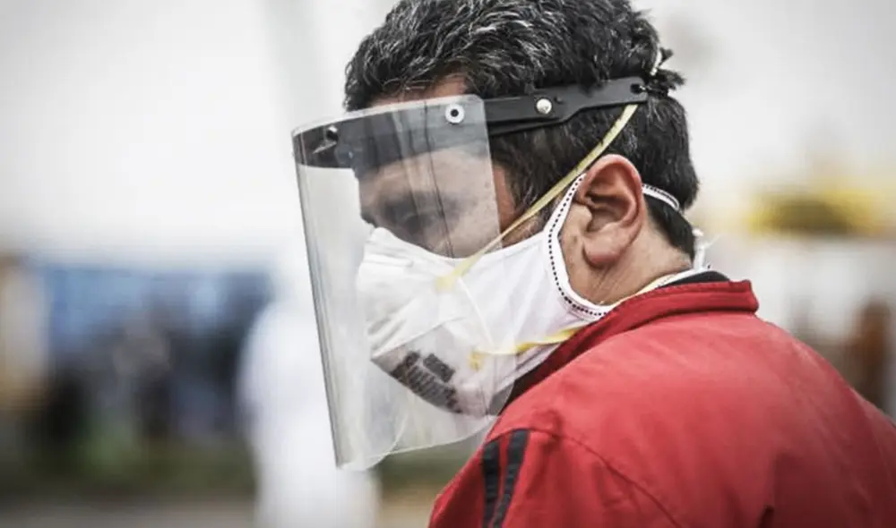 El protector facial es obligatorio en todas las unidades de transporte público. Foto: La República