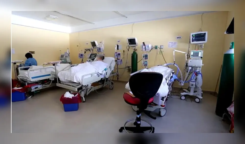 Mesías Guevara enfatizó que urge fortalecer el área UCI en los hospitales. Foto: Dirección Regional de Salud de Cajamarca